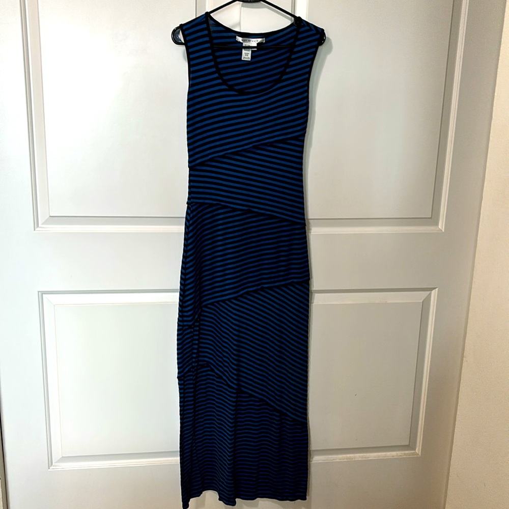 Max Studio Women’s Sleeveless Maxi Dress Black Blue Stripes